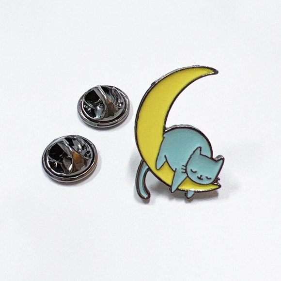 Cat Enamel Pin Napping on the Moon - Picture 4 of 5